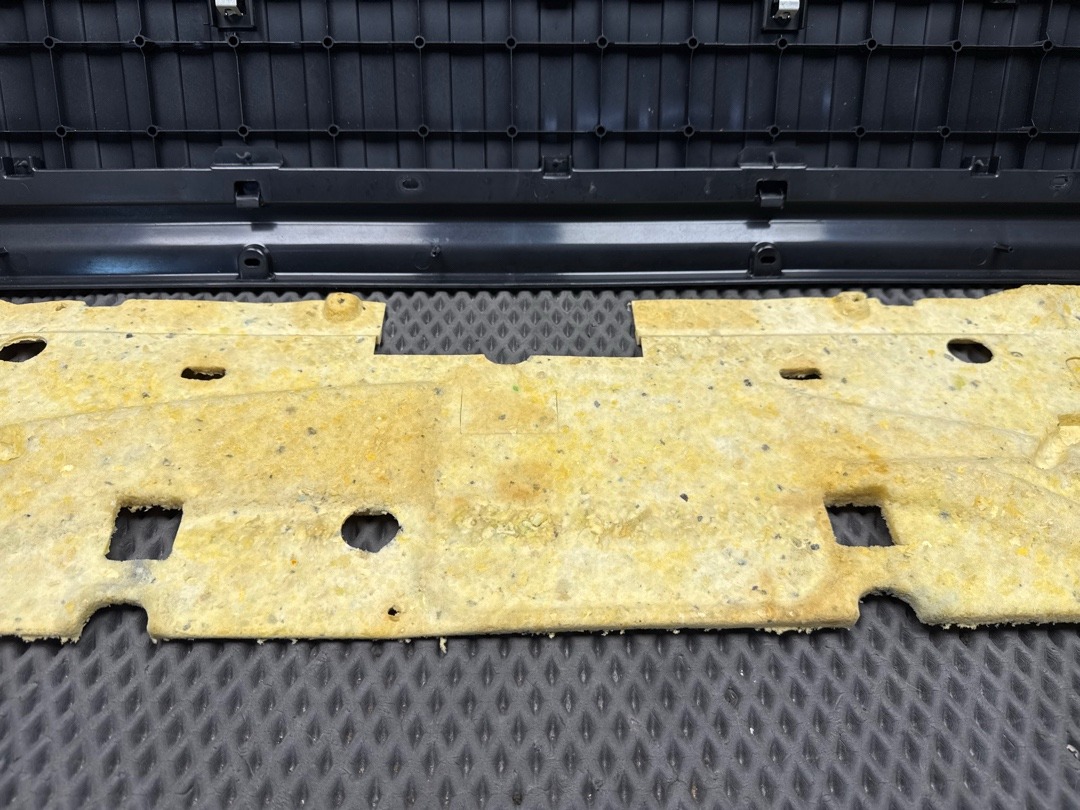 Обшивка крышки багажника, 994 рублей, Красноярск