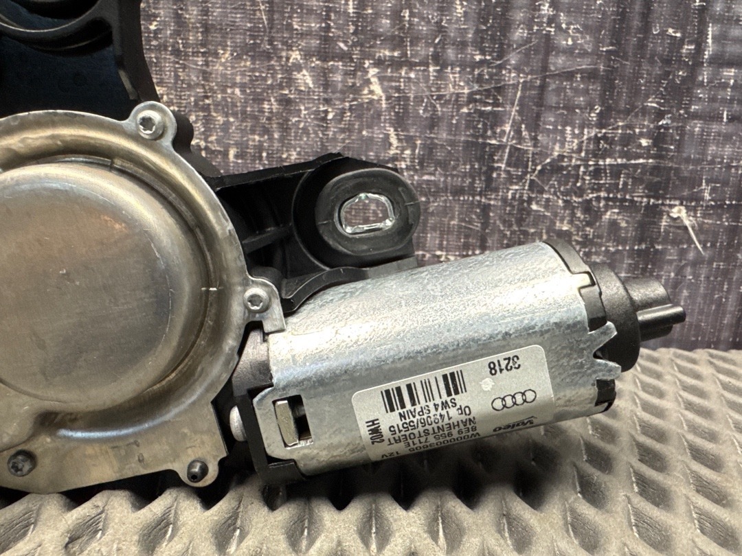 Мотор стеклоочистителя, 4210 рублей, Красноярск