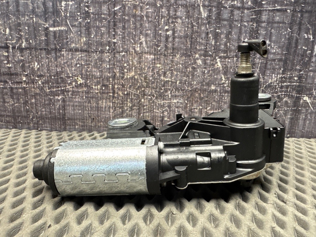 Мотор стеклоочистителя, 4210 рублей, Красноярск