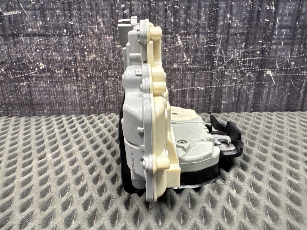 Замок двери, 1630 рублей, Красноярск