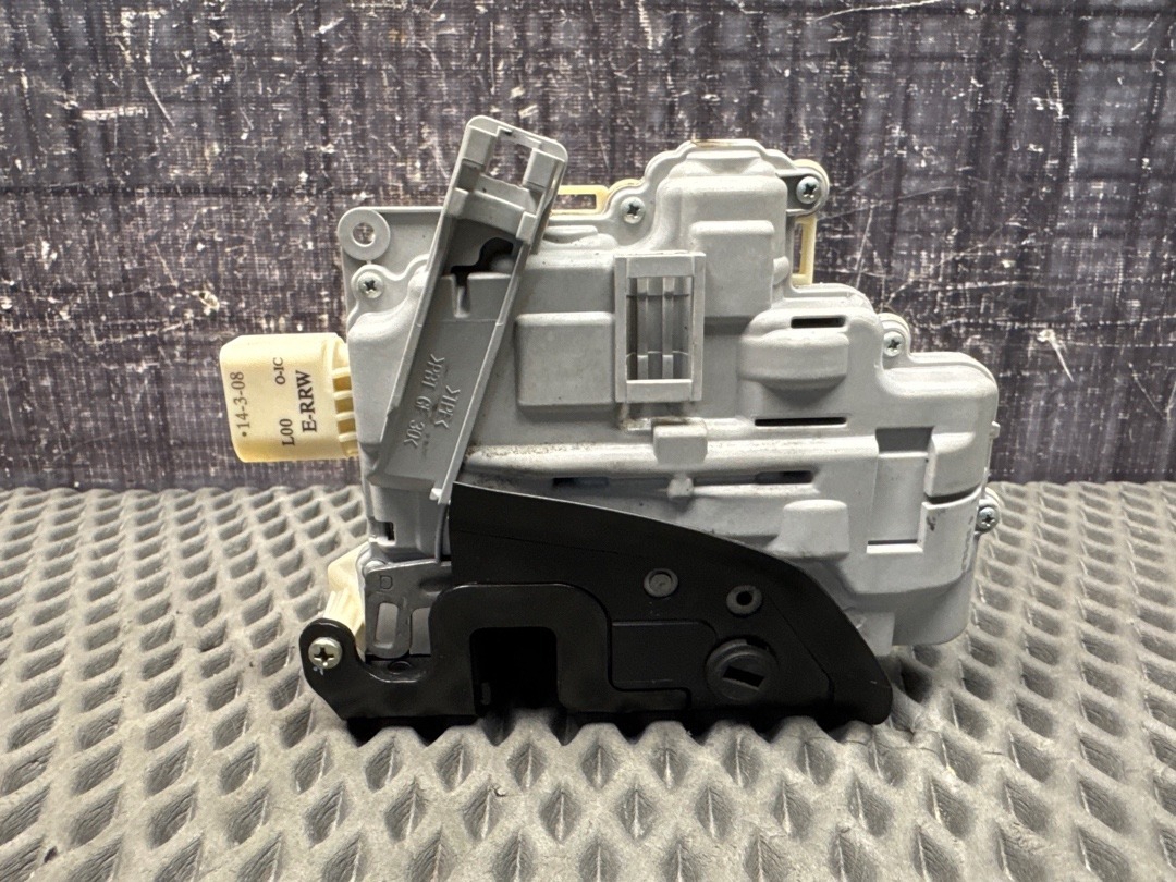 Замок двери, 1630 рублей, Красноярск