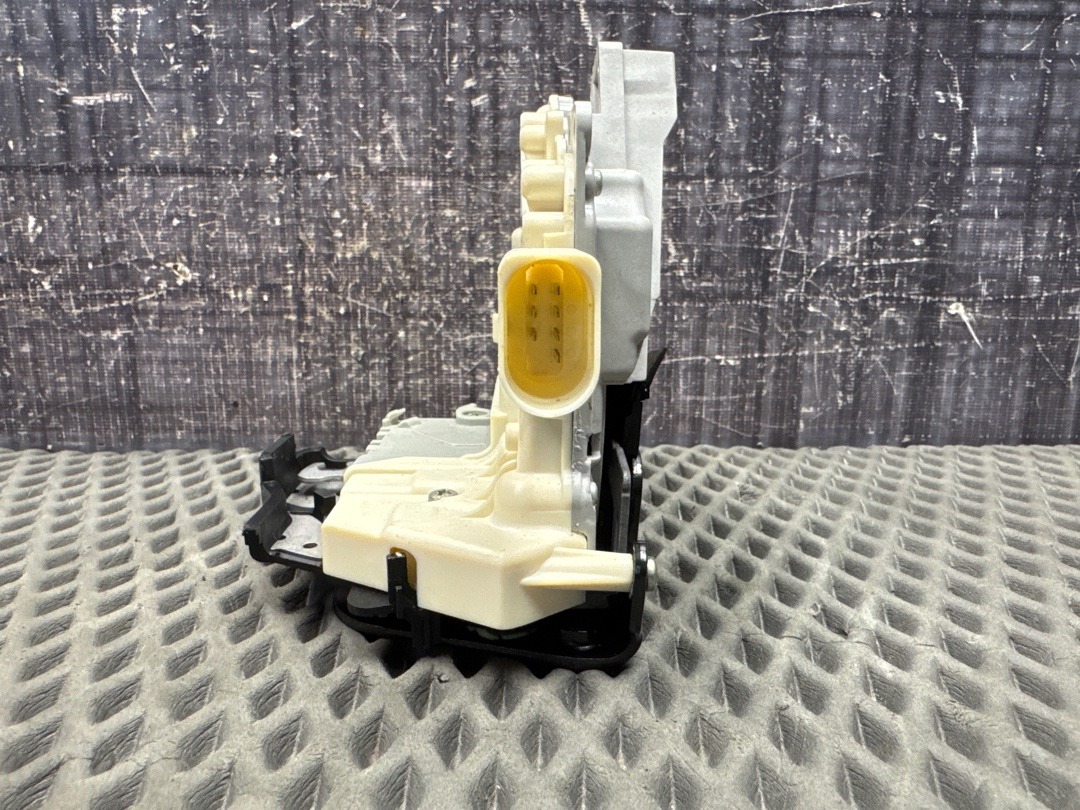 Замок двери, 1630 рублей, Красноярск