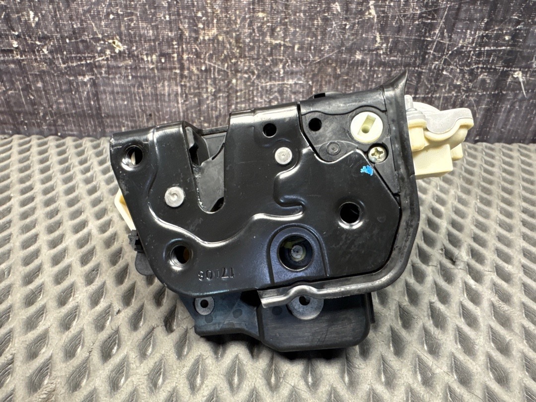 Замок двери, 1630 рублей, Красноярск