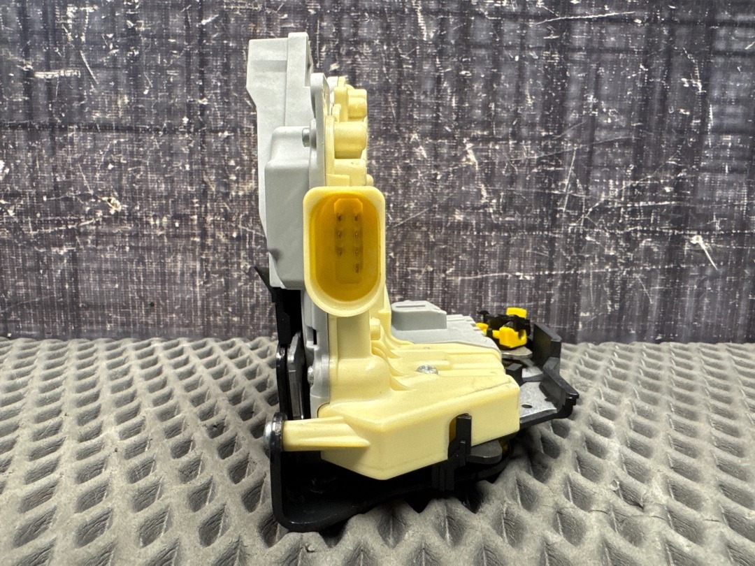 Замок двери, 1630 рублей, Красноярск