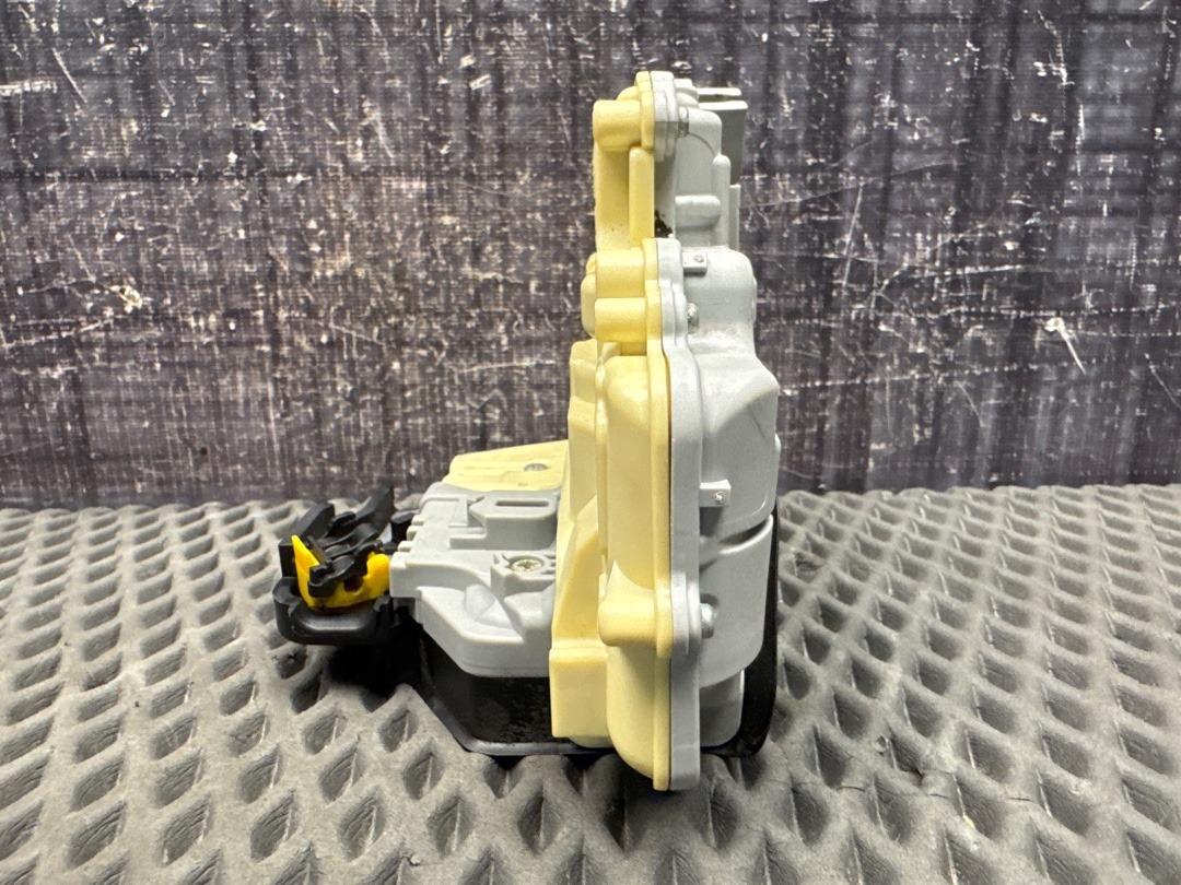 Замок двери, 1630 рублей, Красноярск