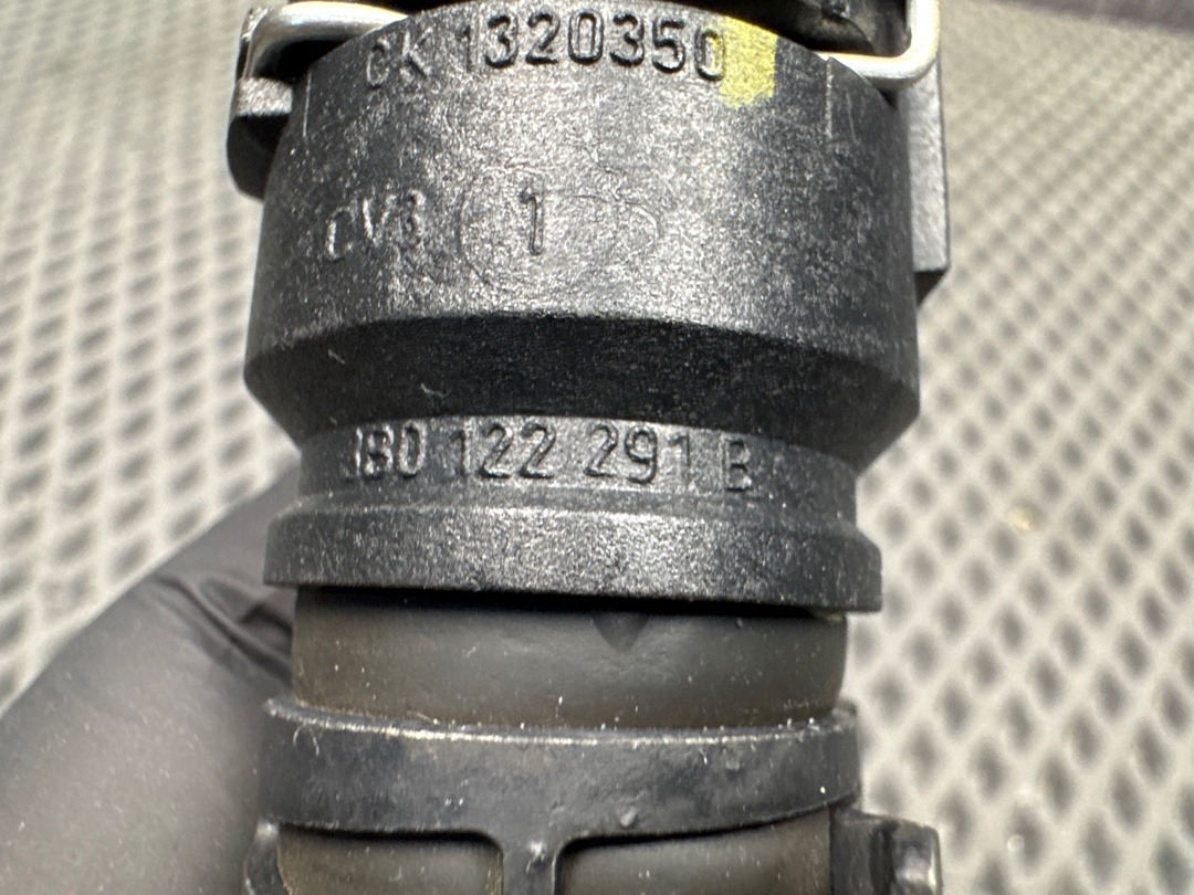 Шланг системы охлаждения, 960 рублей, Красноярск