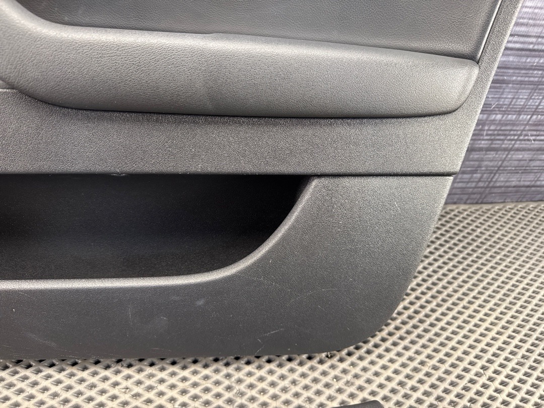 Комплект обшивок дверей, 9820 рублей, Красноярск