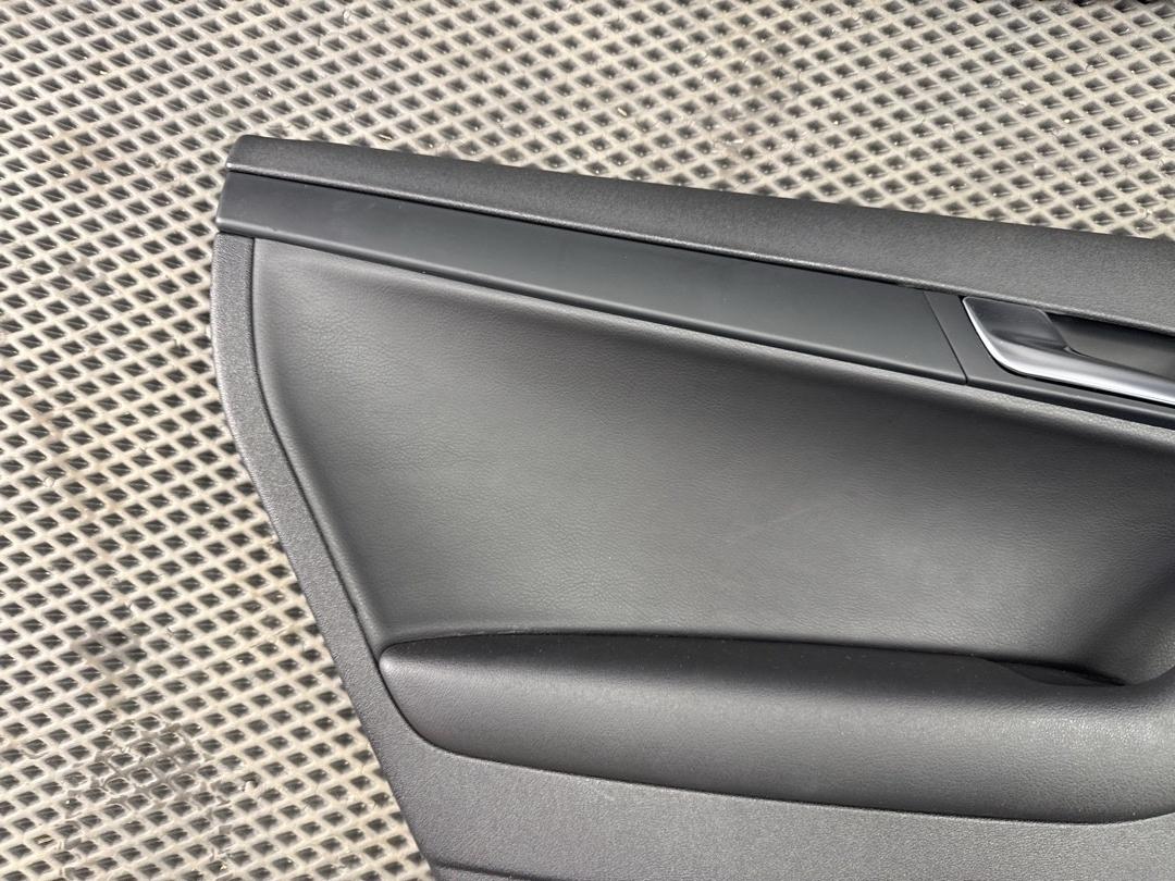 Комплект обшивок дверей, 9820 рублей, Красноярск