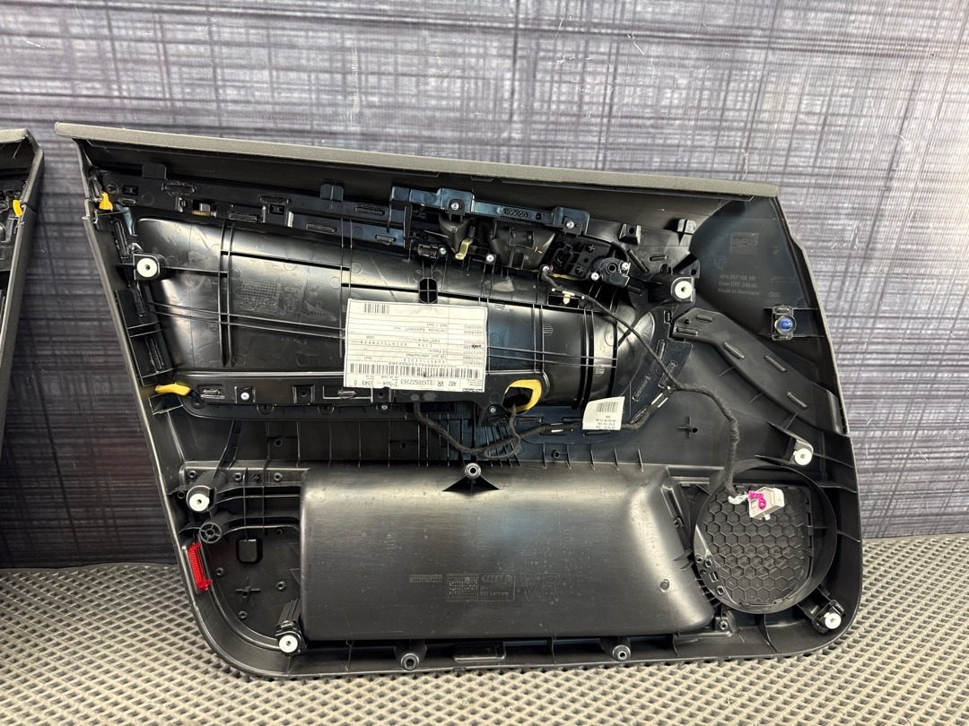 Комплект обшивок дверей, 9820 рублей, Красноярск