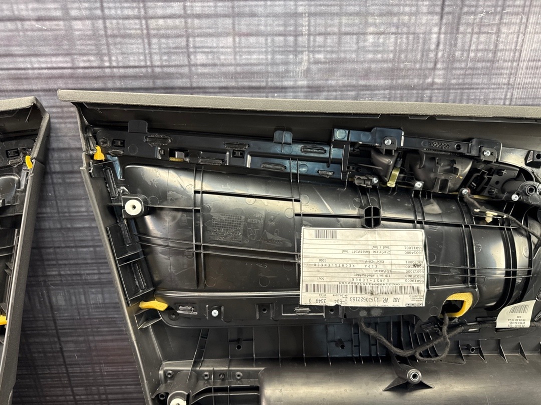 Комплект обшивок дверей, 9820 рублей, Красноярск