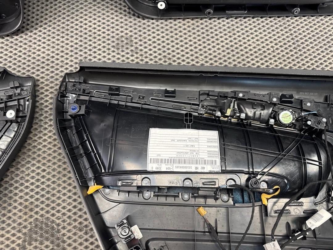 Комплект обшивок дверей, 9820 рублей, Красноярск