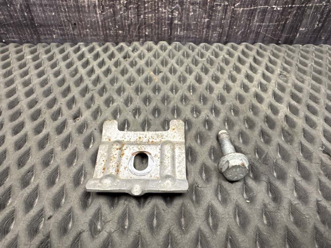 Крепление аккумулятора, 910 рублей, Красноярск