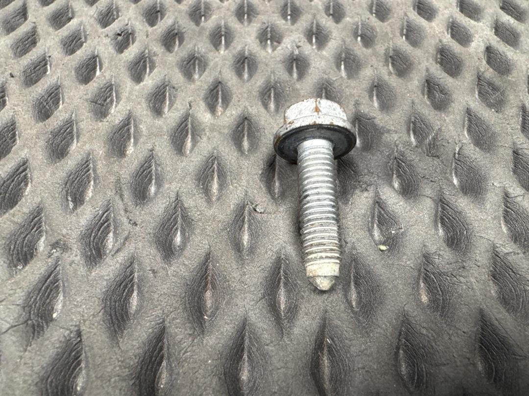 Крепление аккумулятора, 910 рублей, Красноярск