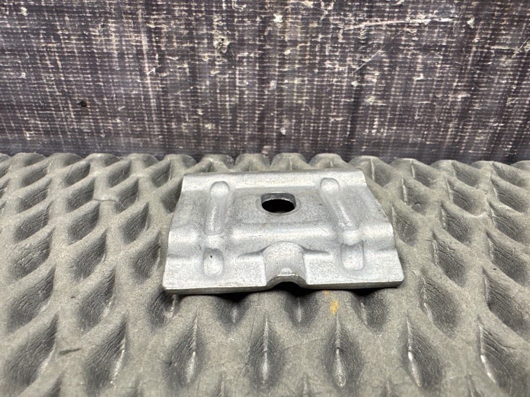 Крепление аккумулятора, 910 рублей, Красноярск