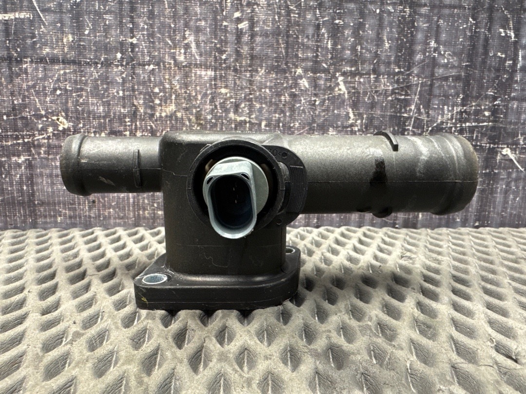 Фланец системы охлаждения, 910 рублей, Красноярск