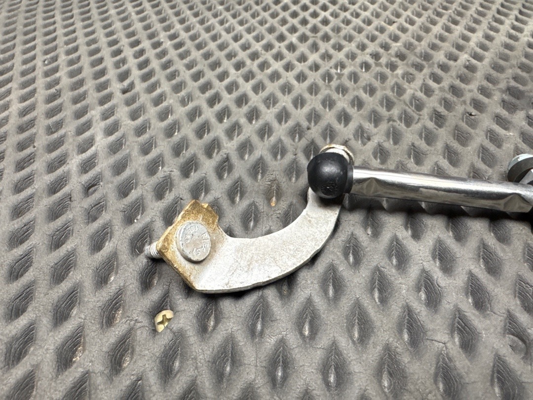 Датчик уровня подвески, 3240 рублей, Красноярск