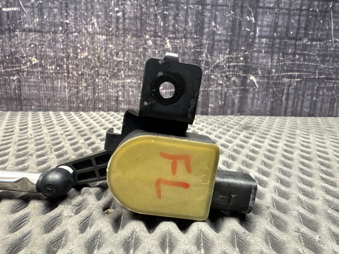 Датчик уровня подвески, 3240 рублей, Красноярск