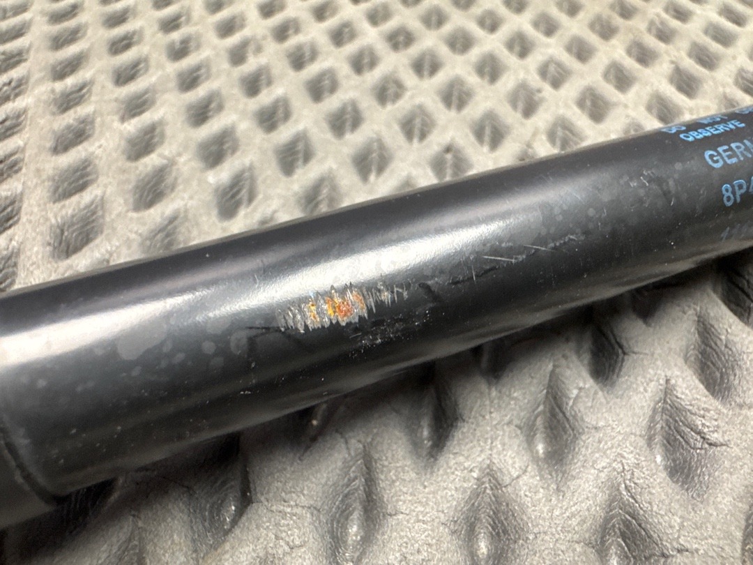 Амортизатор багажника, 610 рублей, Красноярск