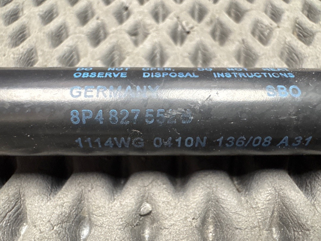 Амортизатор багажника, 610 рублей, Красноярск