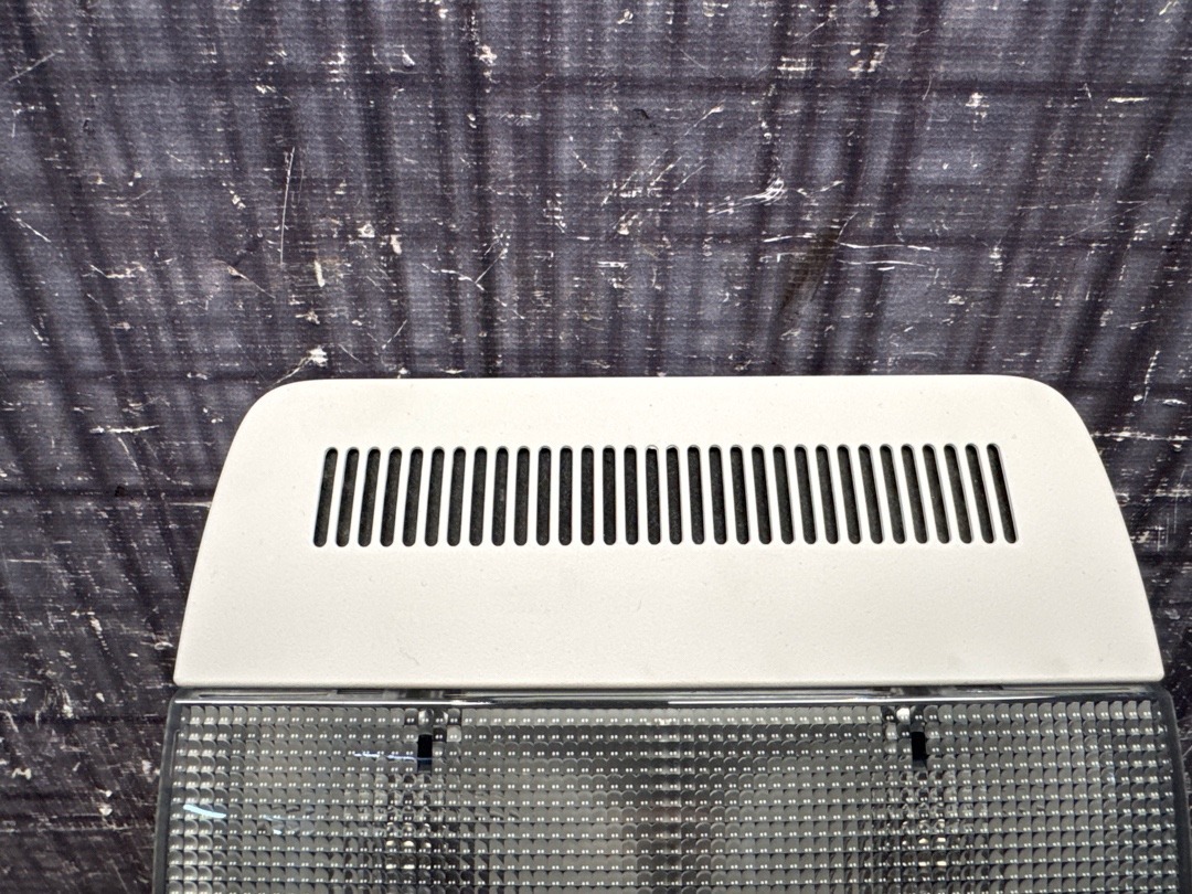 Плафон салона, 1170 рублей, Красноярск