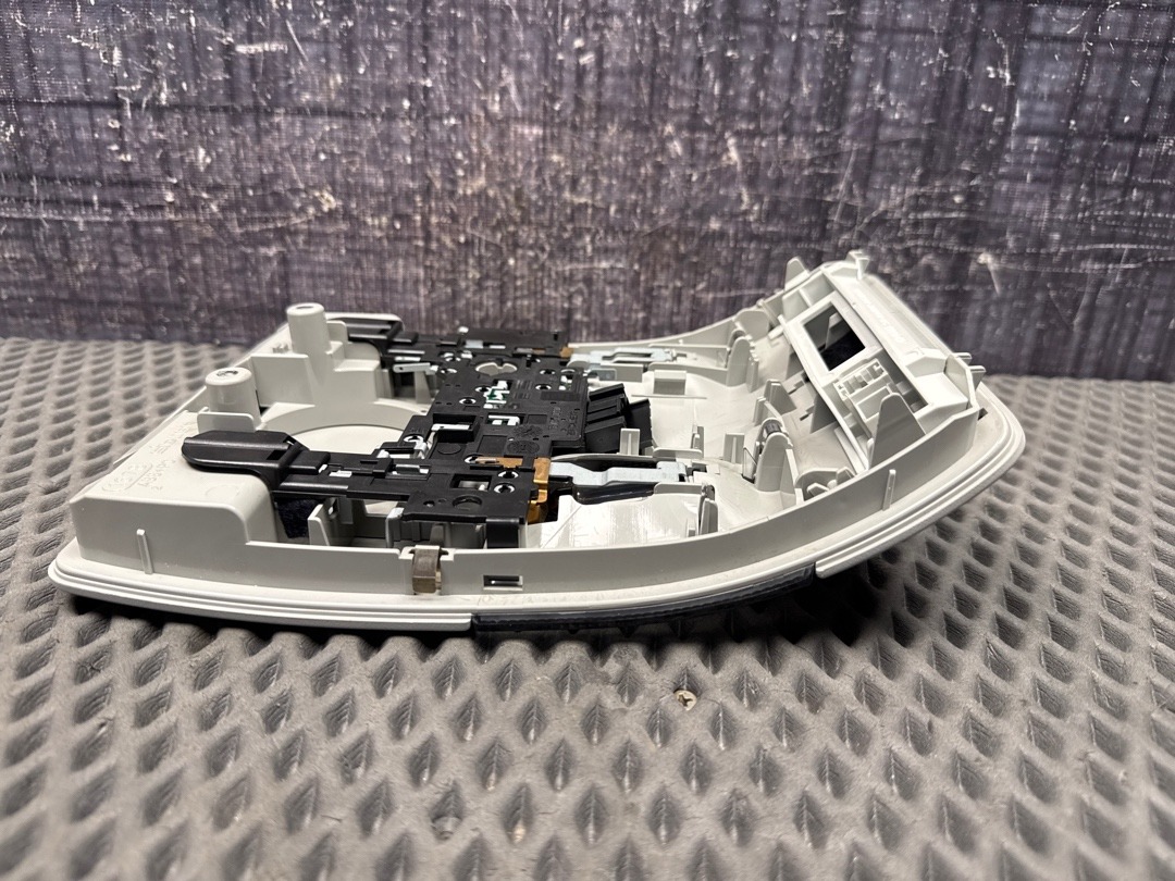 Плафон салона, 1170 рублей, Красноярск