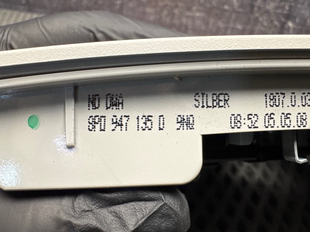 Плафон салона, 1170 рублей, Красноярск