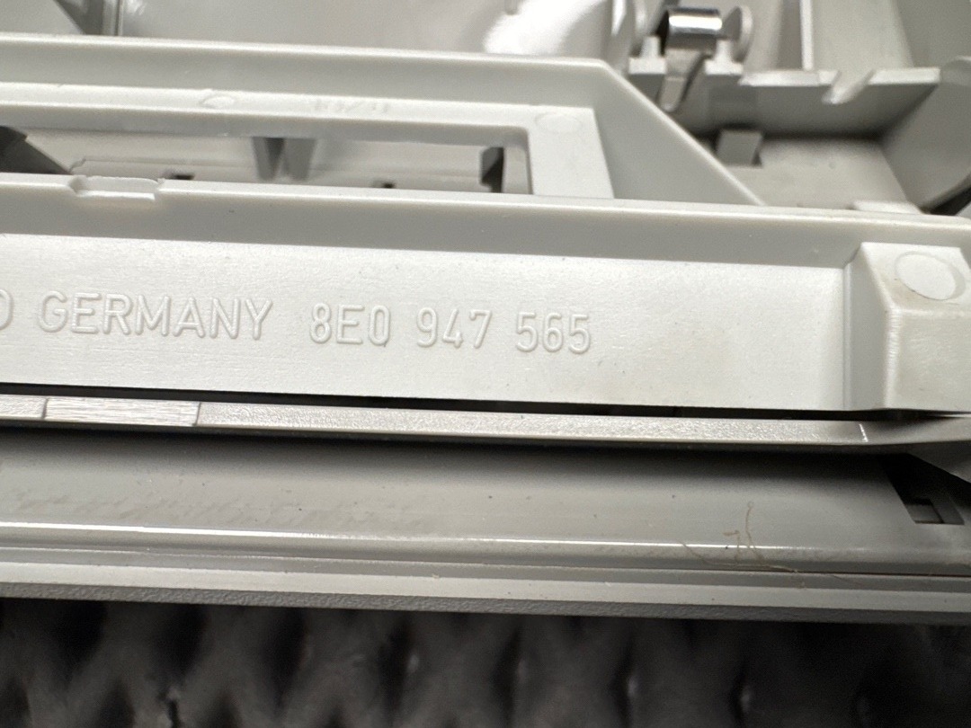 Плафон салона, 1170 рублей, Красноярск