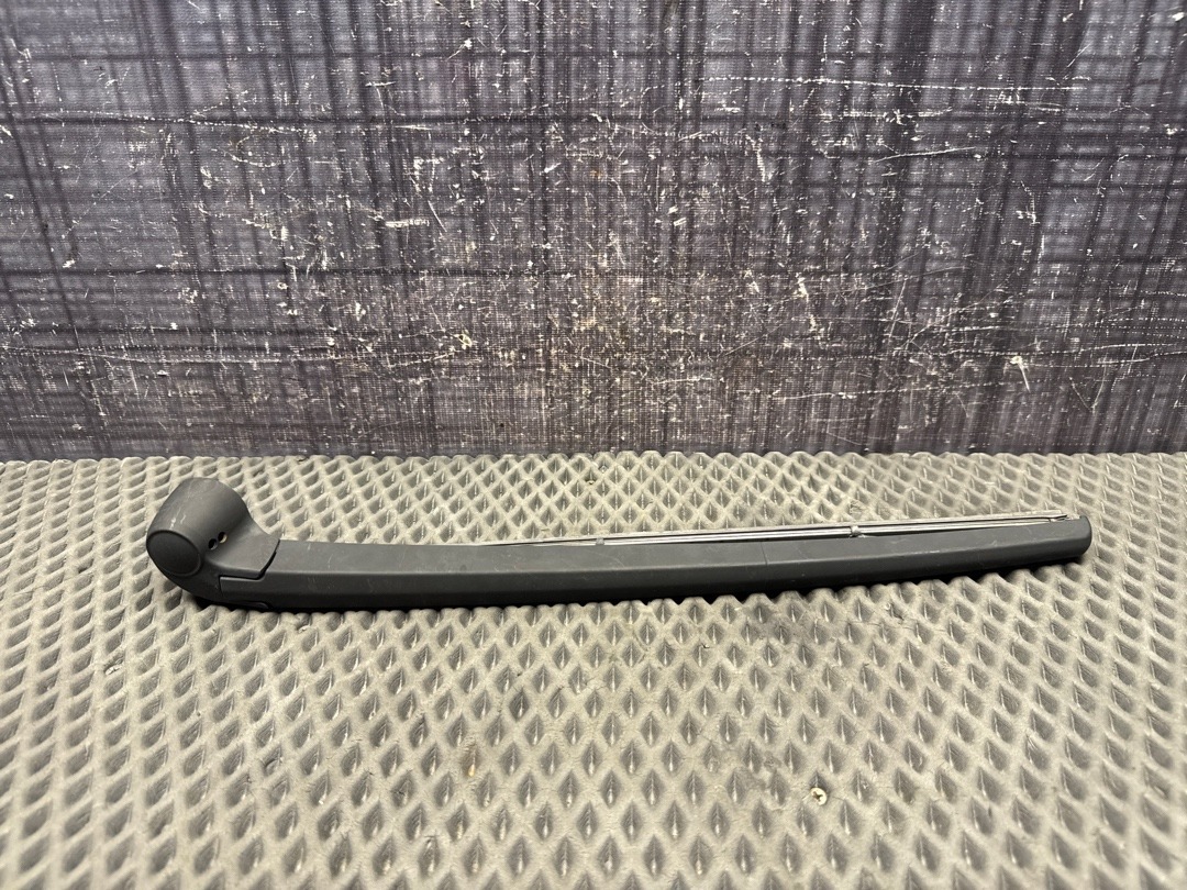 Дворник, 1730 рублей, Красноярск