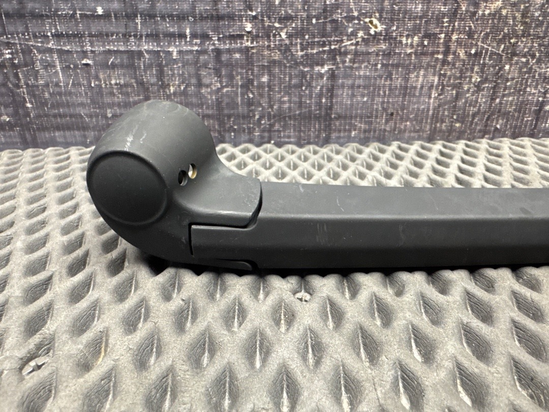 Дворник, 1730 рублей, Красноярск