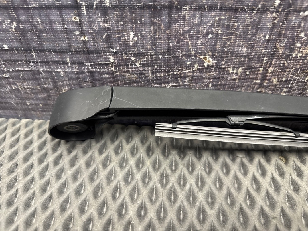 Дворник, 1730 рублей, Красноярск