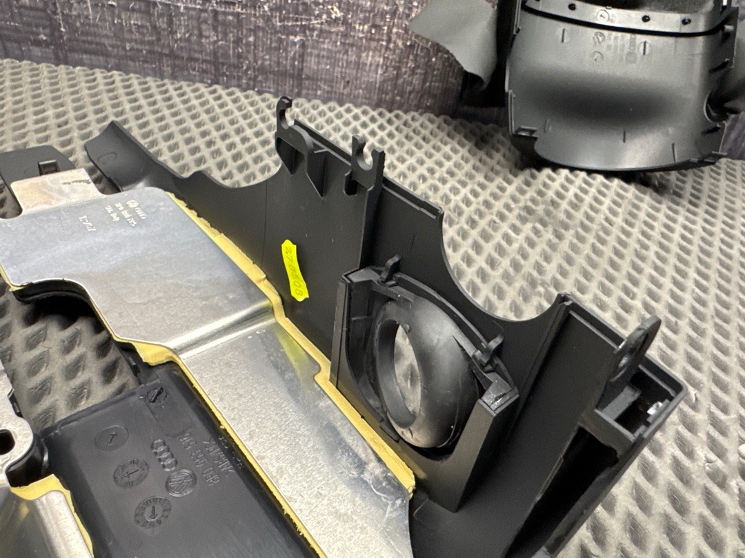 Кожух рулевой колонки, 890 рублей, Красноярск