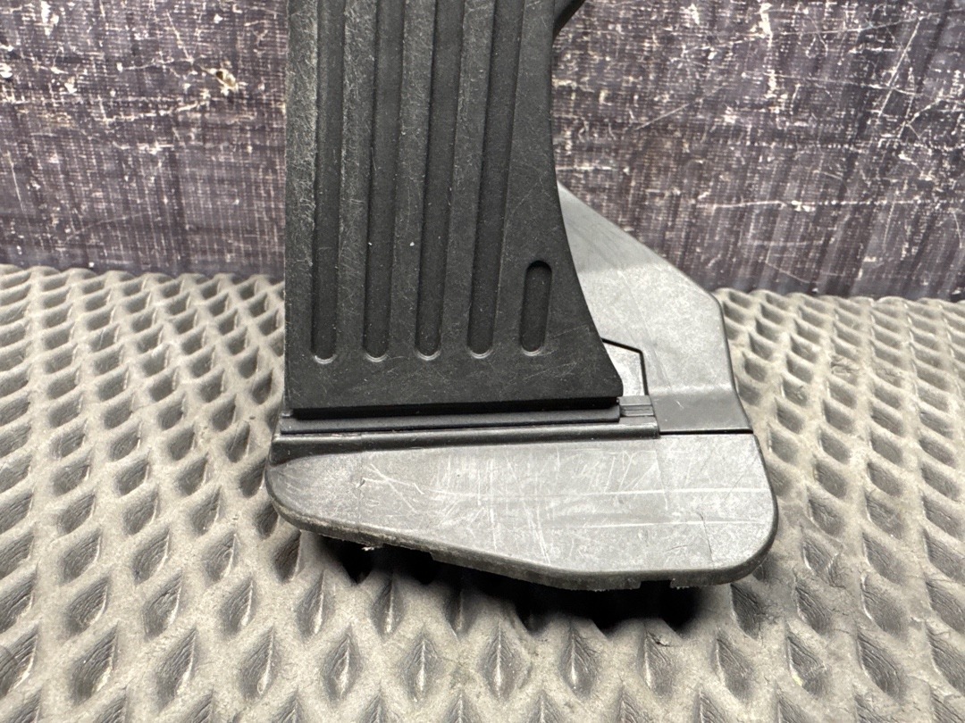 Педаль газа, 1140 рублей, Красноярск