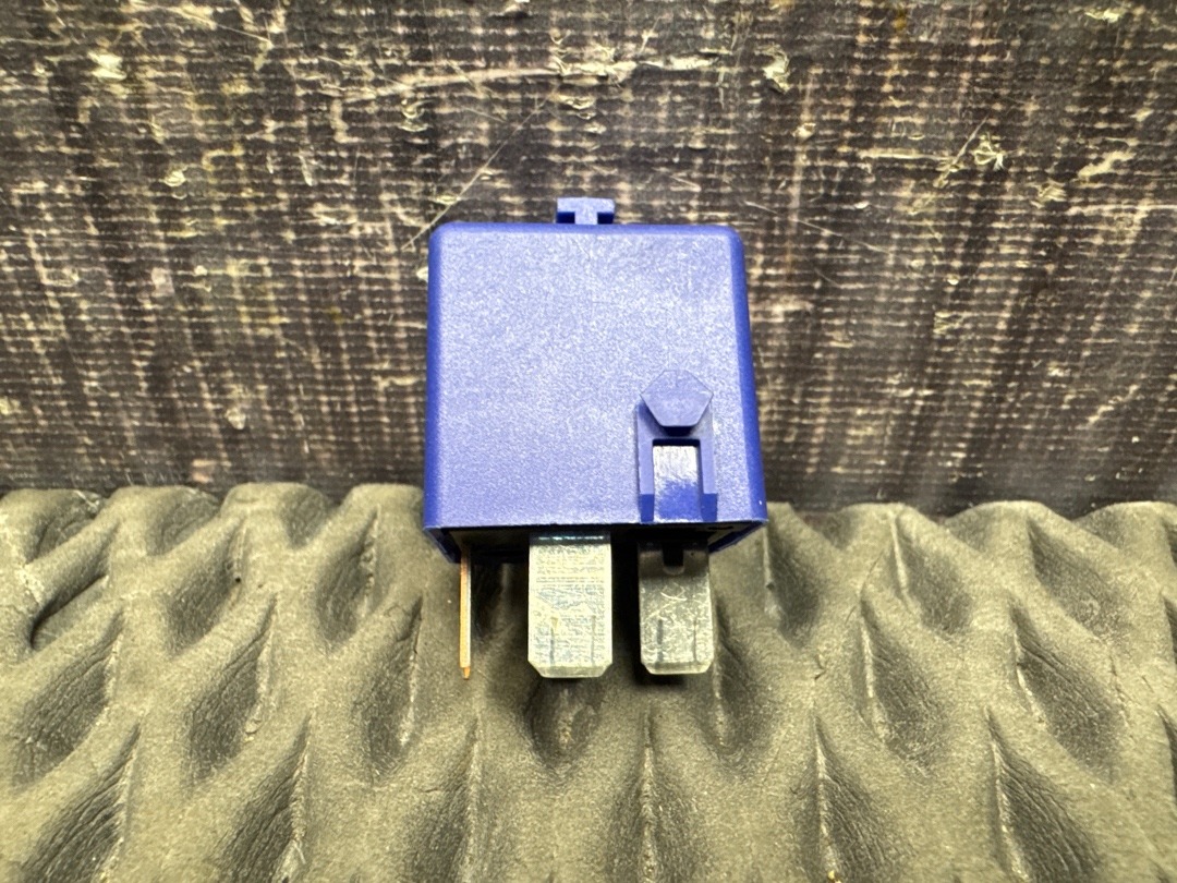 Реле, 375 рублей, Красноярск