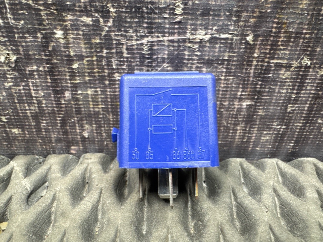 Реле, 375 рублей, Красноярск