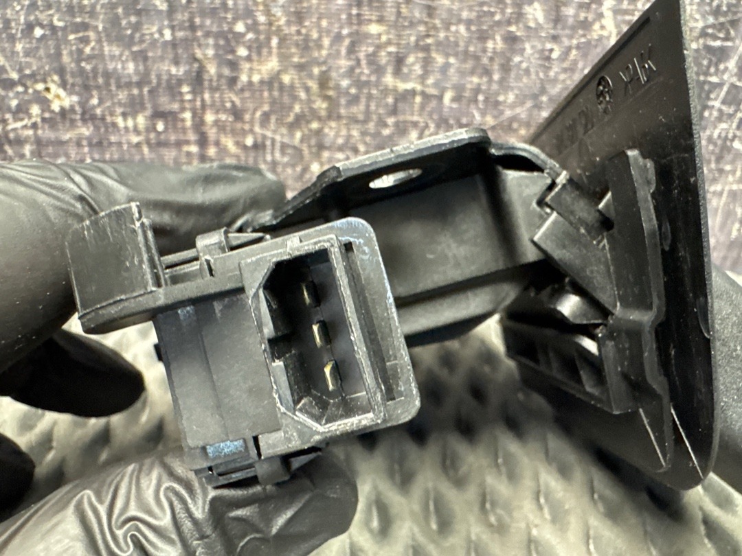 Замок крышки багажника, 3720 рублей, Красноярск