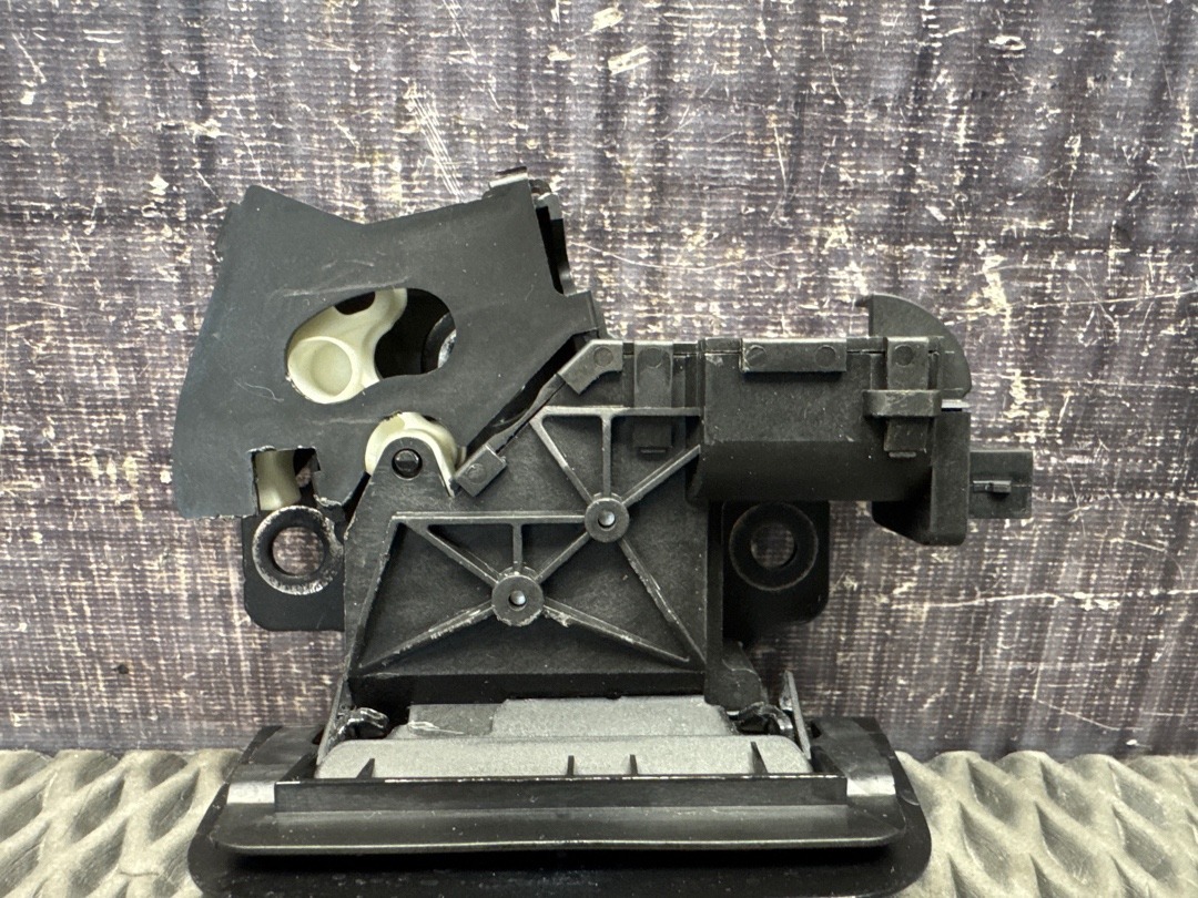 Замок крышки багажника, 3720 рублей, Красноярск