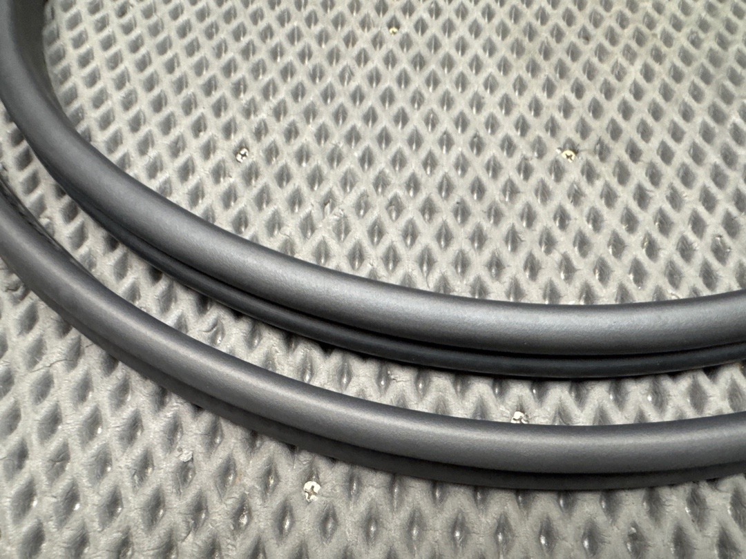 Подкапотный уплотнитель, 1730 рублей, Красноярск