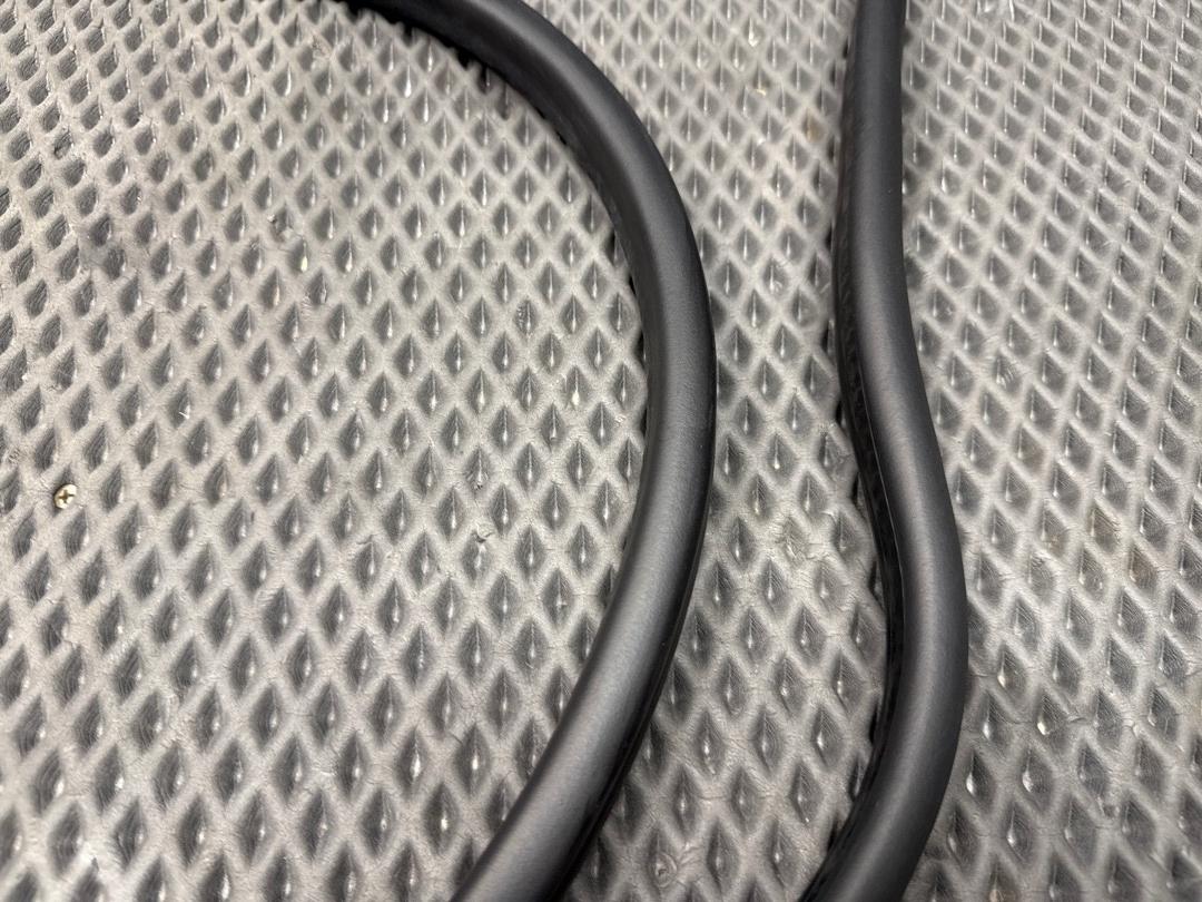 Подкапотный уплотнитель, 1730 рублей, Красноярск