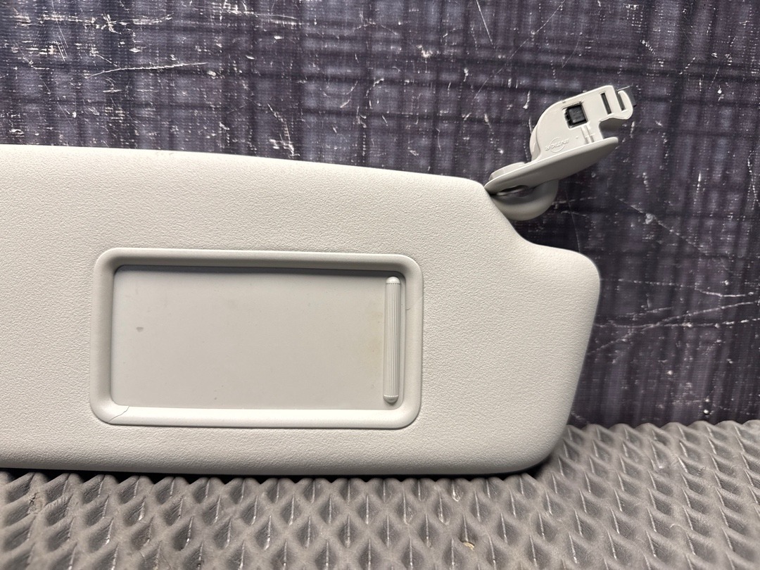 Козырек солнцезащитный, 2670 рублей, Красноярск