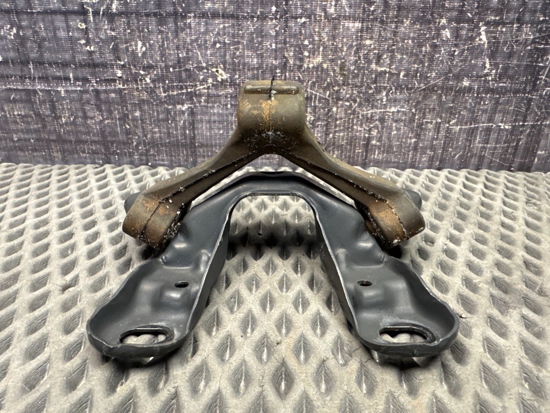 Крепление глушителя, 1280 рублей, Красноярск