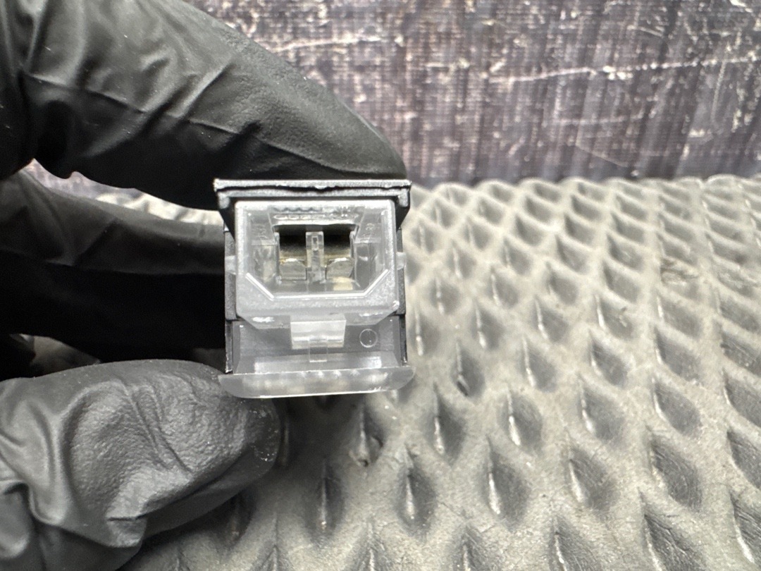 Плафон салона, 420 рублей, Красноярск