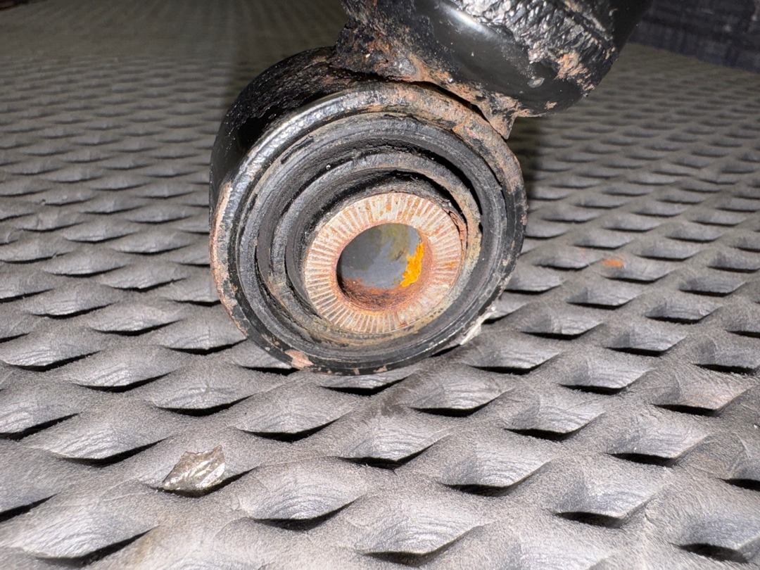 Амортизаторы, 7540 рублей, Красноярск