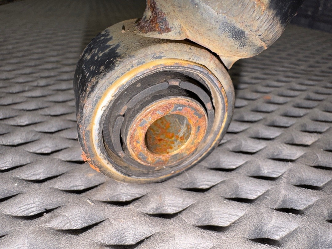 Амортизаторы, 7540 рублей, Красноярск