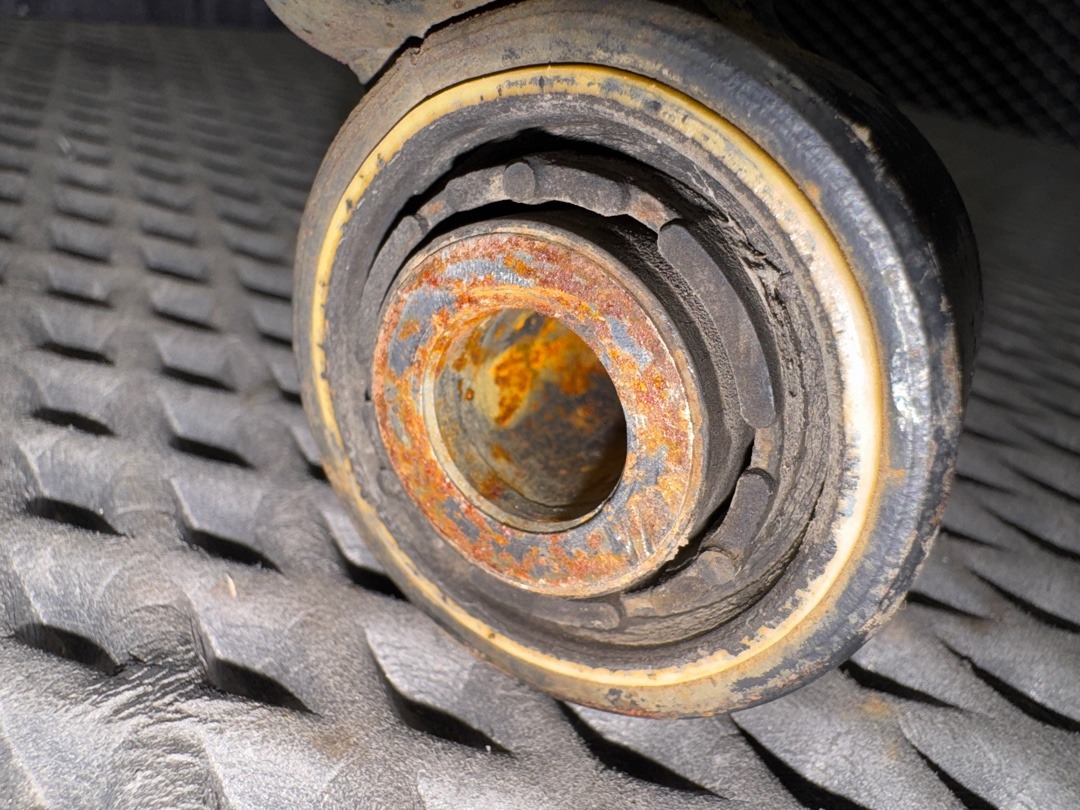 Амортизаторы, 7540 рублей, Красноярск