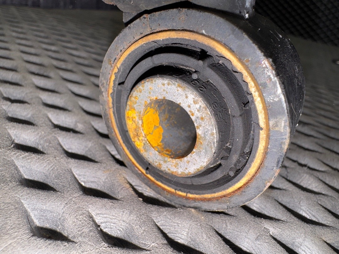 Амортизаторы, 7540 рублей, Красноярск