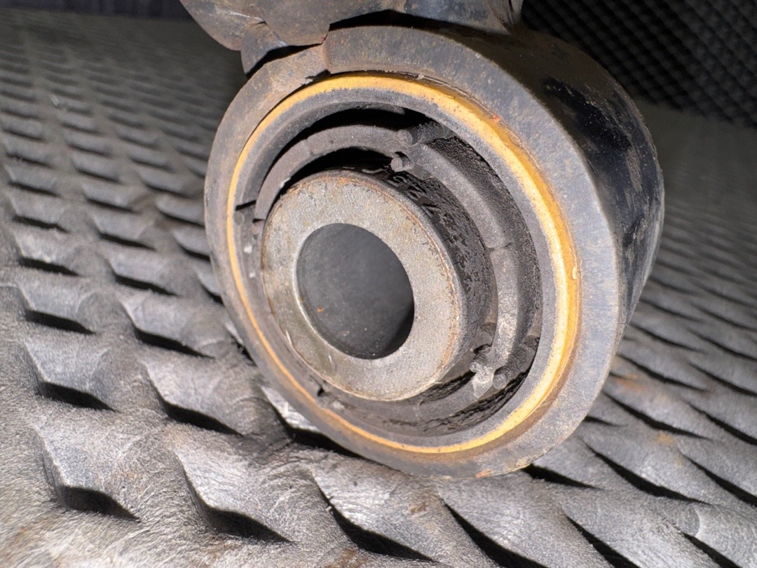 Амортизаторы, 7540 рублей, Красноярск