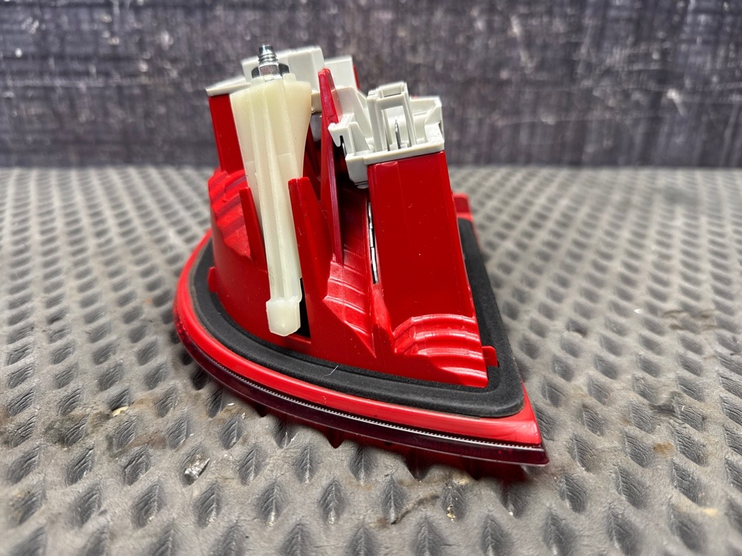 Фонарь в крышку багажника, 1060 рублей, Красноярск