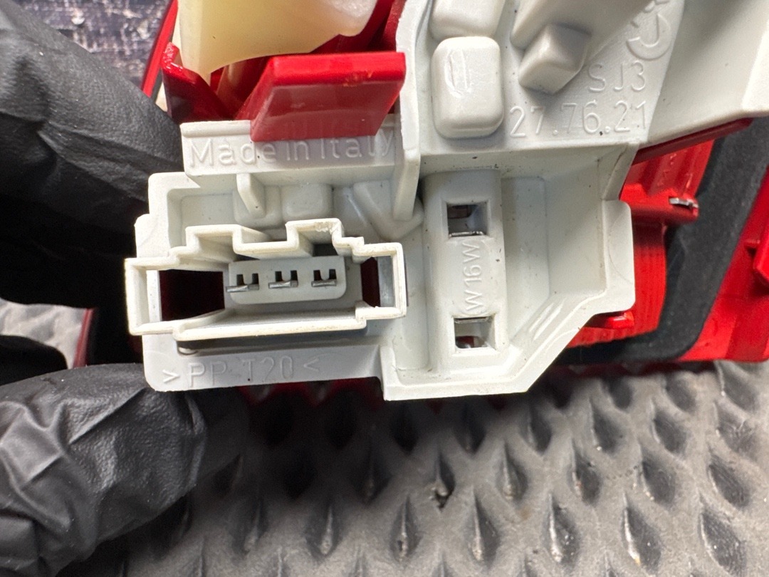 Фонарь в крышку багажника, 1060 рублей, Красноярск