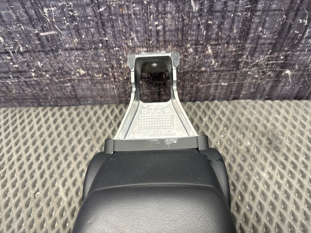 Подлокотник, 4360 рублей, Красноярск