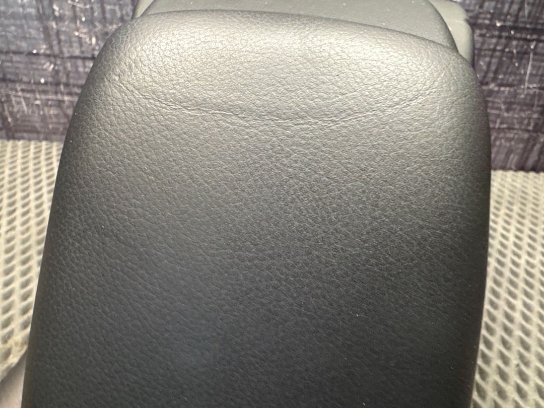 Подлокотник, 4360 рублей, Красноярск